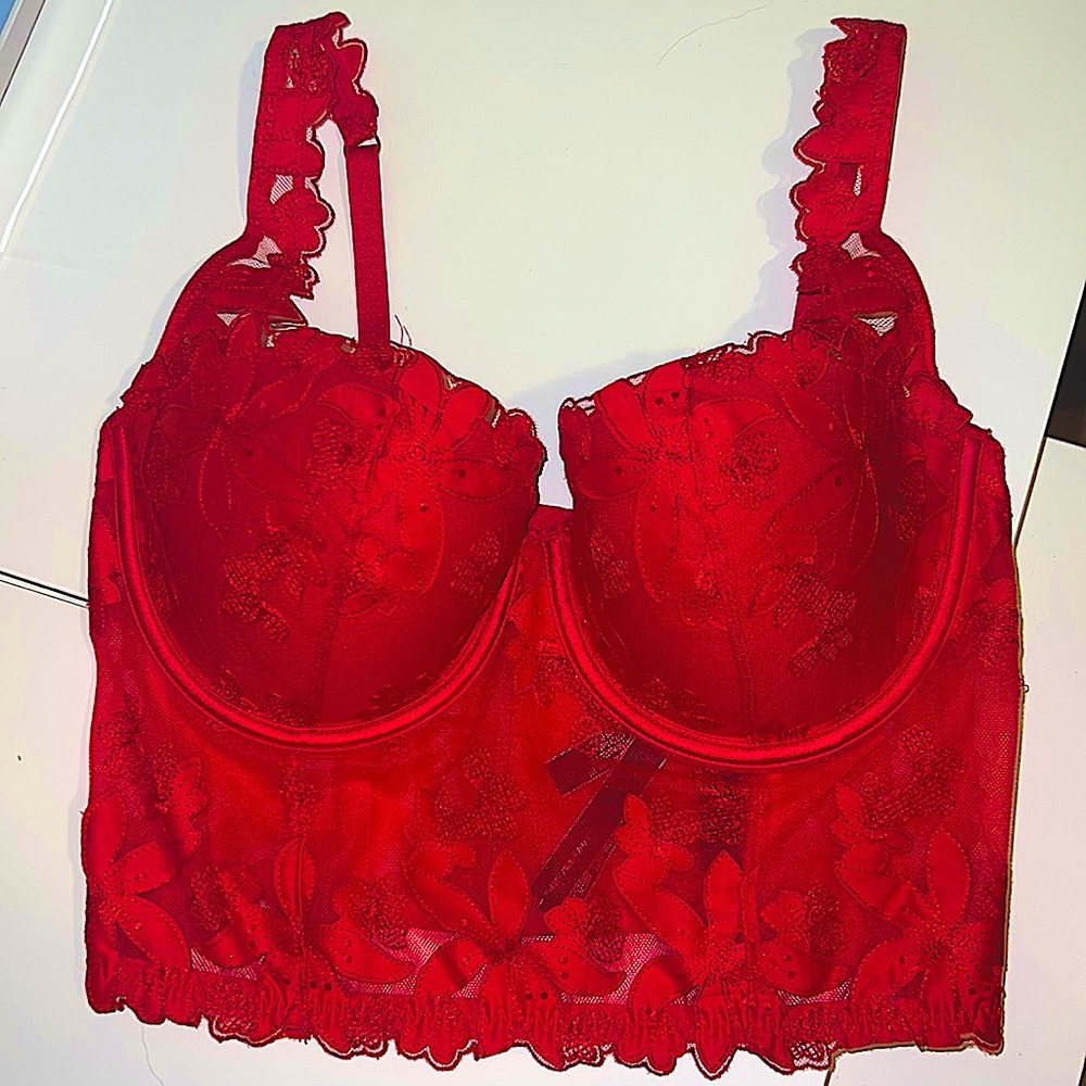 Victoria’s Secret Very Sexy Lightly Lined Bustier